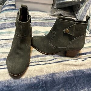 Diba Olive Green Suede Ankle Booties